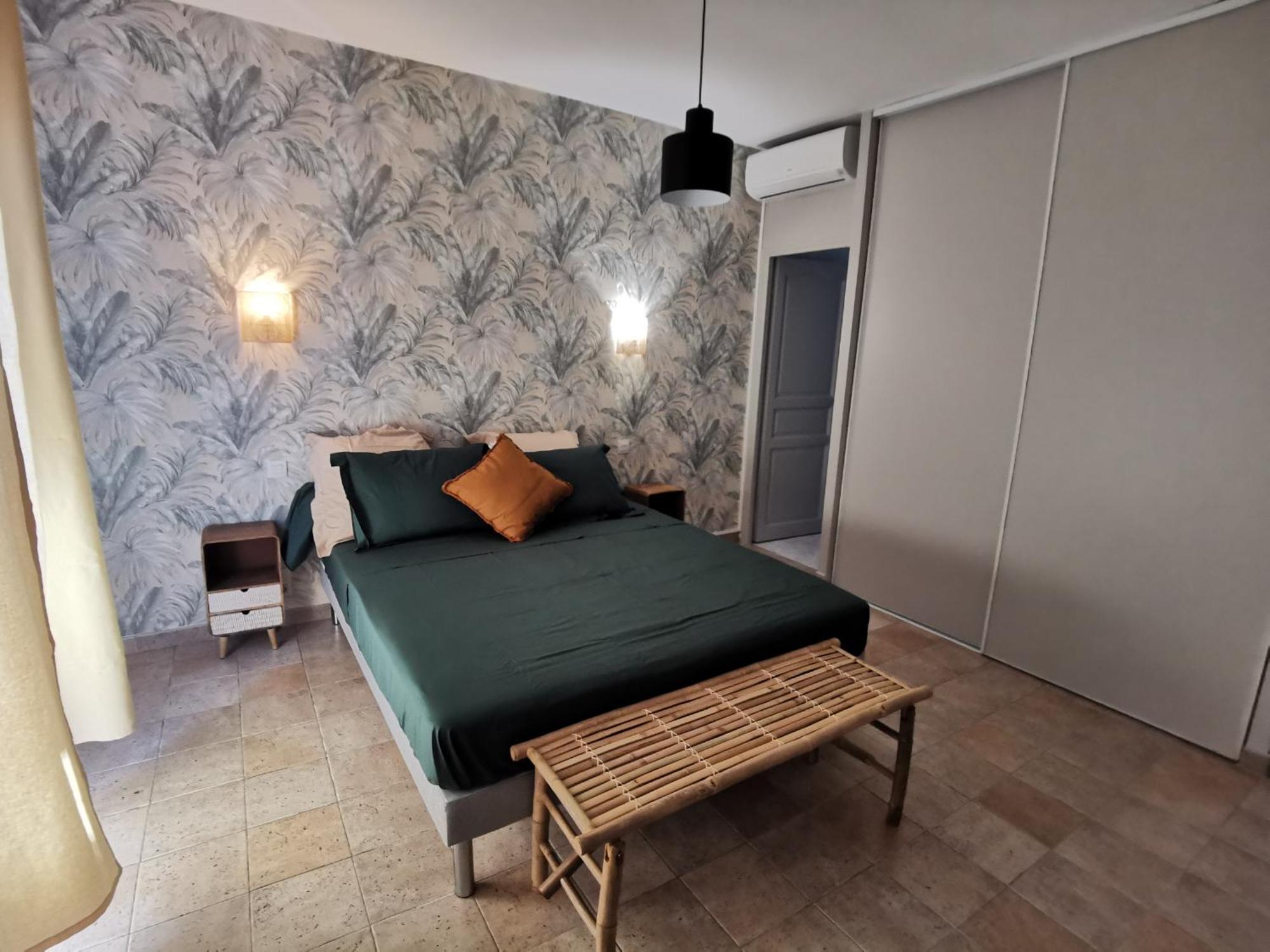 Le Loriot Villa Auriol ภายนอก รูปภาพ