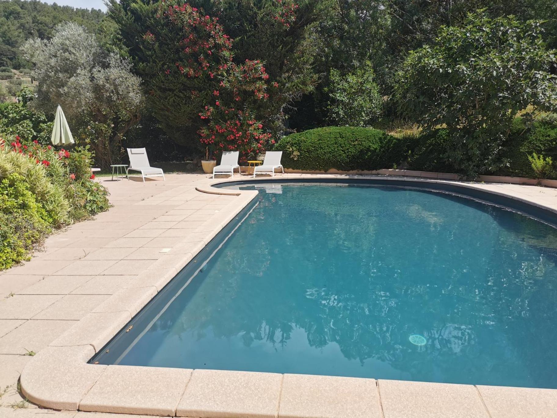 Le Loriot Villa Auriol ภายนอก รูปภาพ