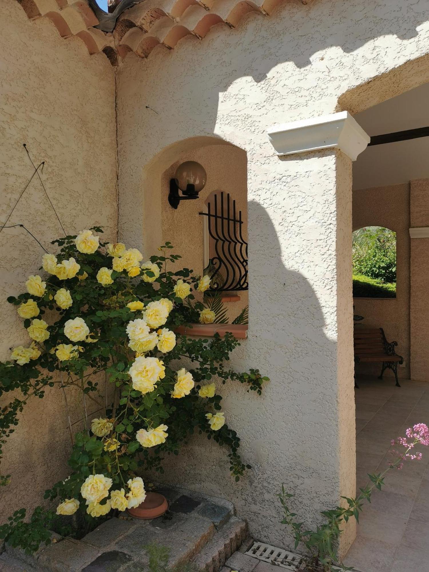 Le Loriot Villa Auriol ภายนอก รูปภาพ